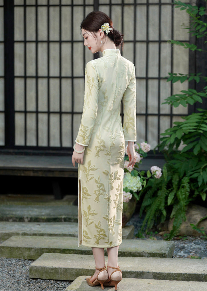 Vintage Long-Sleeve Daily Qipao | Mandarin Collar, Side Placket & Slit Gown