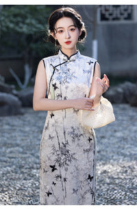 Chinese-style Sleeveless Cheongsam | Bamboo Leaf Butterfly Embroidered Qipao