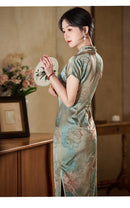 Elegant Floral Embroidered Cheongsam Vintage Silk Qipao Dress for Women