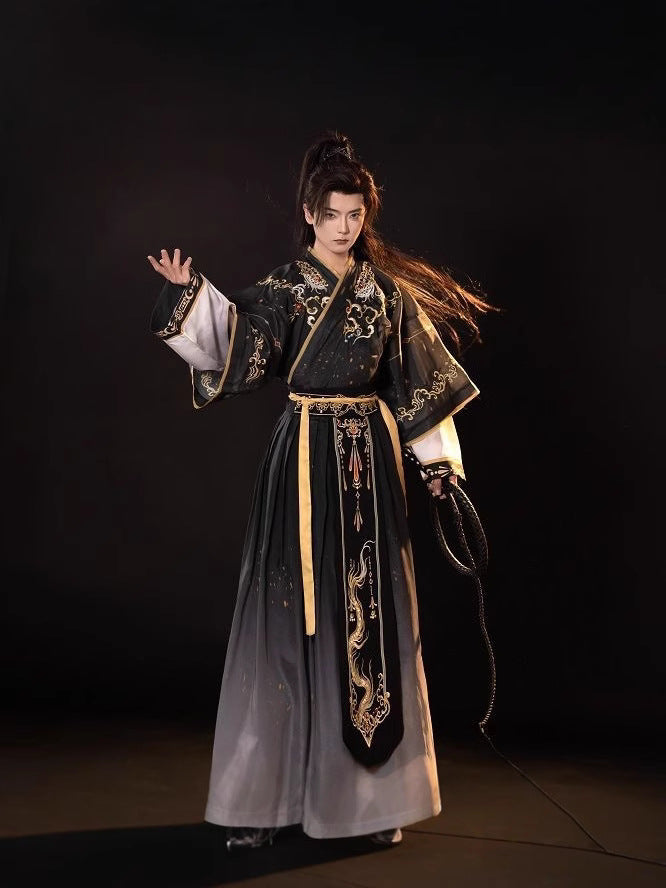 Traditional Black Hanfu for Men – Martial Arts Inspired Robe with Sword Belt
