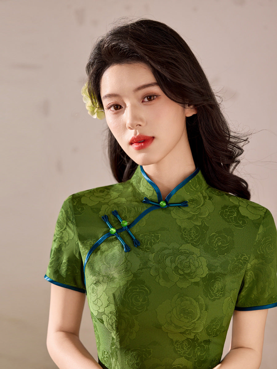 Emerald Green Blue-Piping Tonal Jacquard Short Sleeve Qipao Maxi Dress | Mandarin Collar Slit Cheongsam