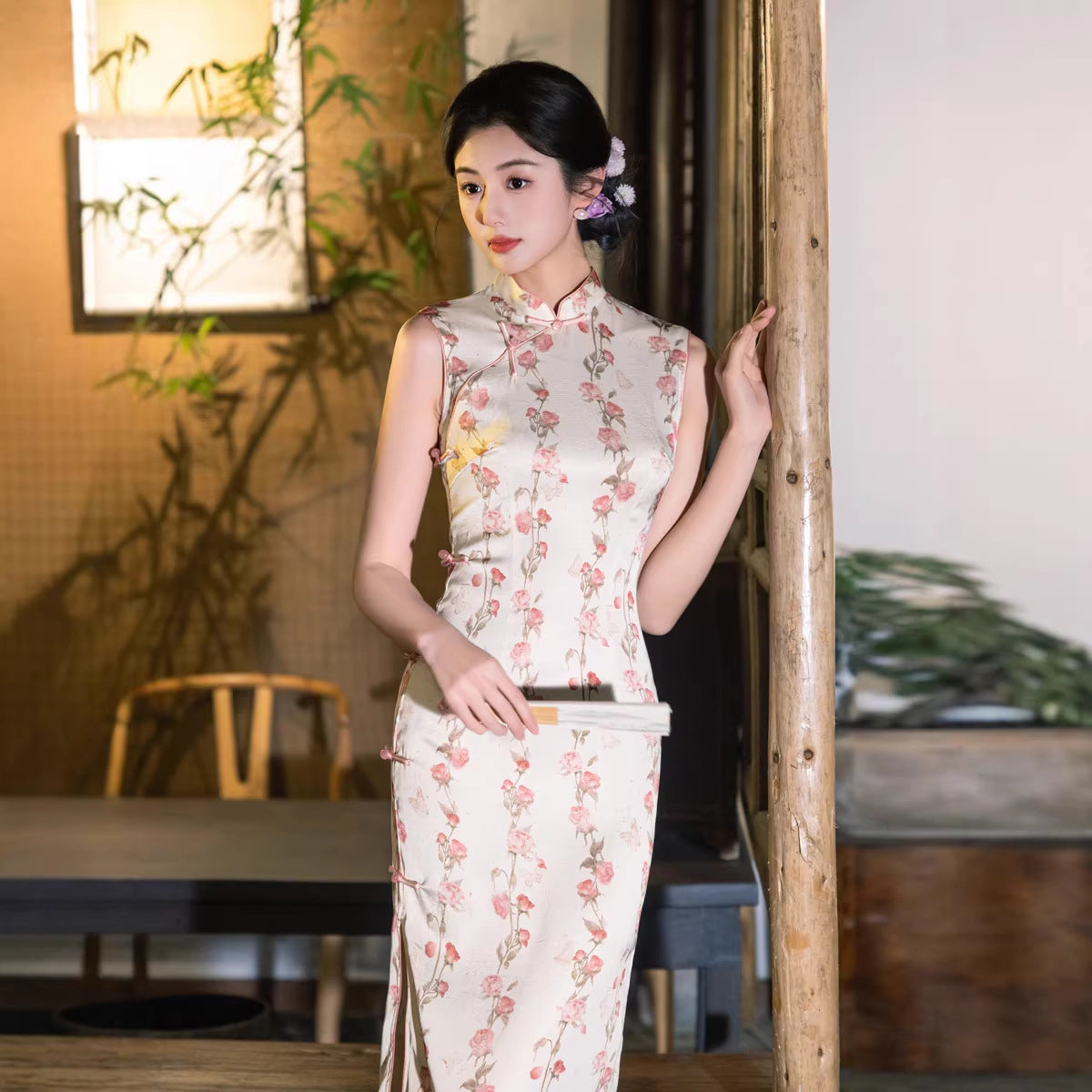 Floral Sleeveless Qipao Dress | Mandarin Collar Slim Midi Cheongsam