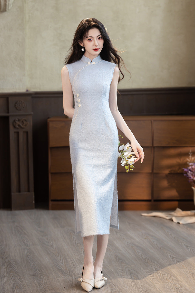 Light Blue Floral Sleeveless Qipao Dress | Slim Mandarin Midi