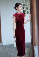 Spring Red Short-Sleeve Modern Qipao Maxi | Elegant Mother Dress