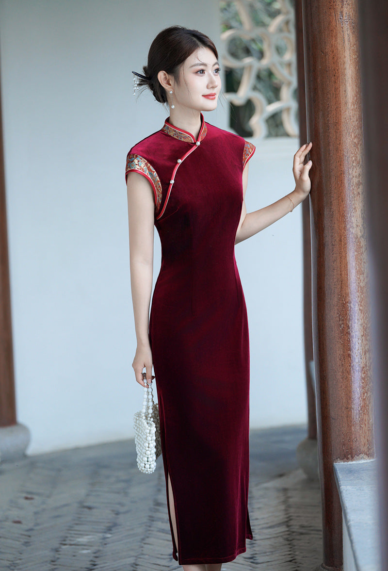 Spring Red Short-Sleeve Modern Qipao Maxi | Elegant Mother Dress