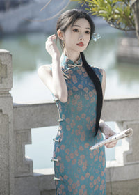Peacock-Blue Vintage Jacquard Sleeveless Qipao | Slim Long Dress with Mandarin Collar, Frog Buttons & Side Slit
