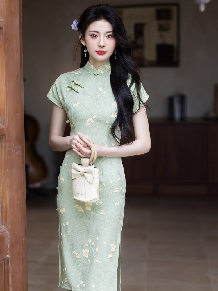 Spring Retro Qipao | Elegant Mandarin Collar Slim Split Dress