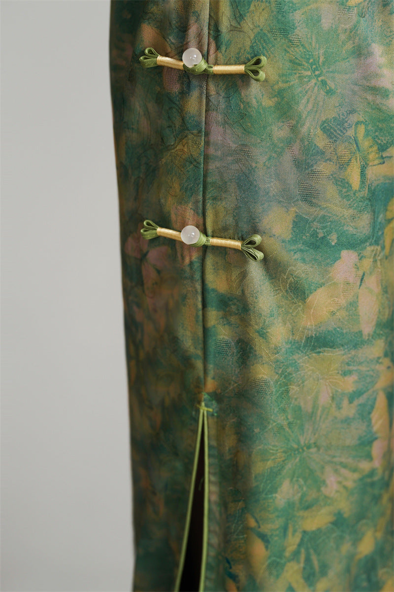 Shanghai Vintage Style Jacquard Satin Qipao | Sleeveless Long Cheongsam