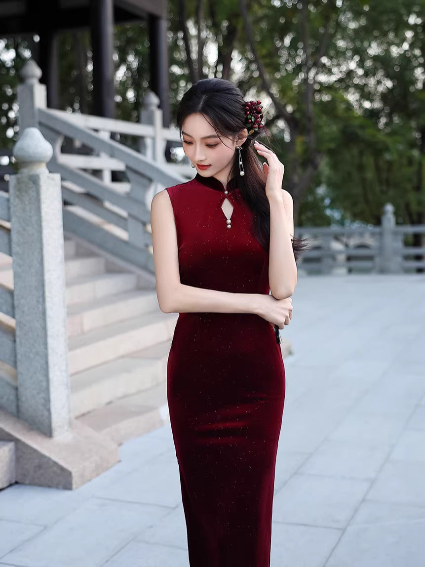Velvet Sleeveless Qipao Dress | Mandarin Collar Keyhole Slim Cheongsam Midi