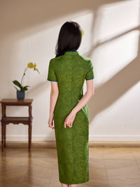 Emerald Green Blue-Piping Tonal Jacquard Short Sleeve Qipao Maxi Dress | Mandarin Collar Slit Cheongsam