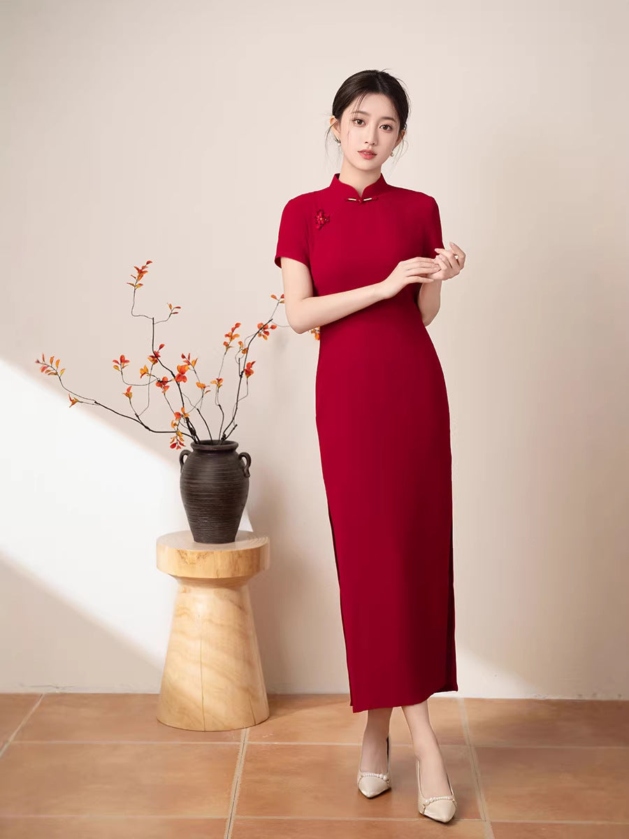 Red Slim Short-Sleeve Long Qipao Dress | Mandarin Collar Frog Button Side Slit Gown