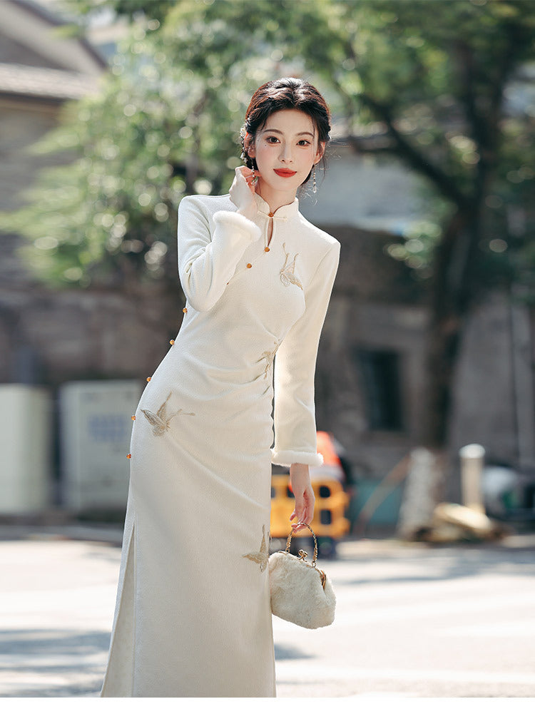 White Gold-Embroidered Winter Modern Qipao Elegant for Work & Banquets