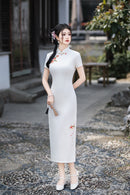 Long Short-Sleeve Embroidered Cheongsam | Slim Mandarin Dress