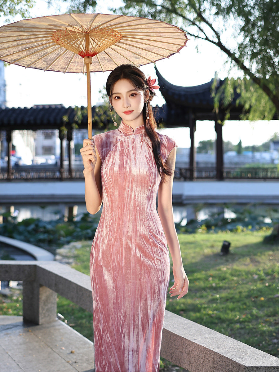 Velvet Mandarin Collar Qipao | Elegant Vintage Banquet Dress