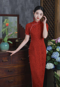 Red Jacquard Qipao Dress | Mandarin Collar, Asymmetric Frog Buttons | Slim Silhouette with Side Slit