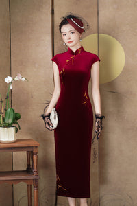 Burgundy Vintage Qipao Dress | Slim Long Silhouette