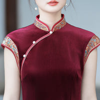Spring Red Short-Sleeve Modern Qipao Maxi | Elegant Mother Dress