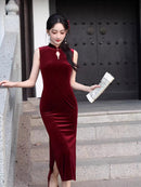 Velvet Sleeveless Qipao Dress | Mandarin Collar Keyhole Slim Cheongsam Midi
