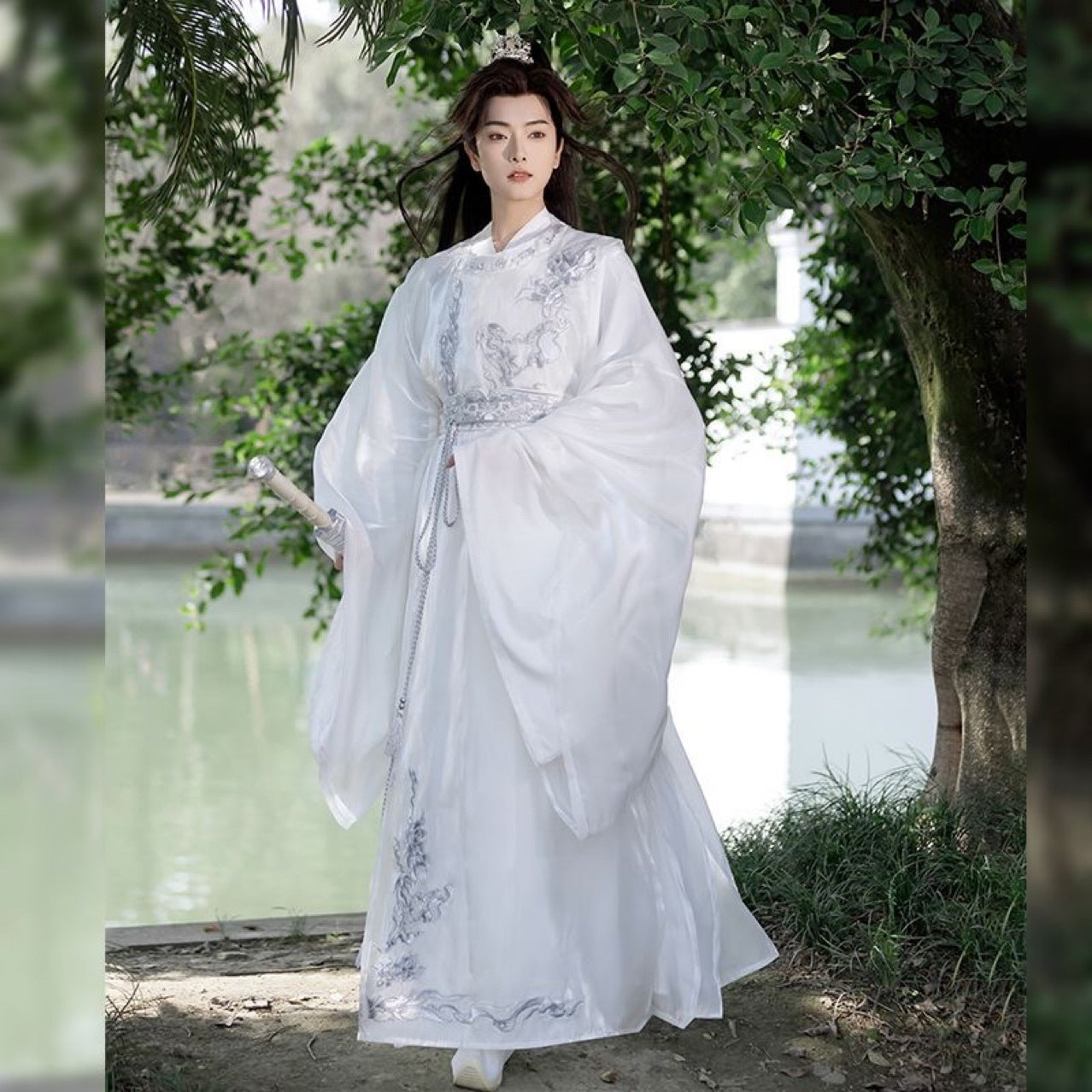 Traditional Chinese Hanfu Elegant White Silk Costume with Embroidered Designs for Men