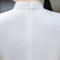 Long Short-Sleeve Embroidered Cheongsam | Slim Mandarin Dress