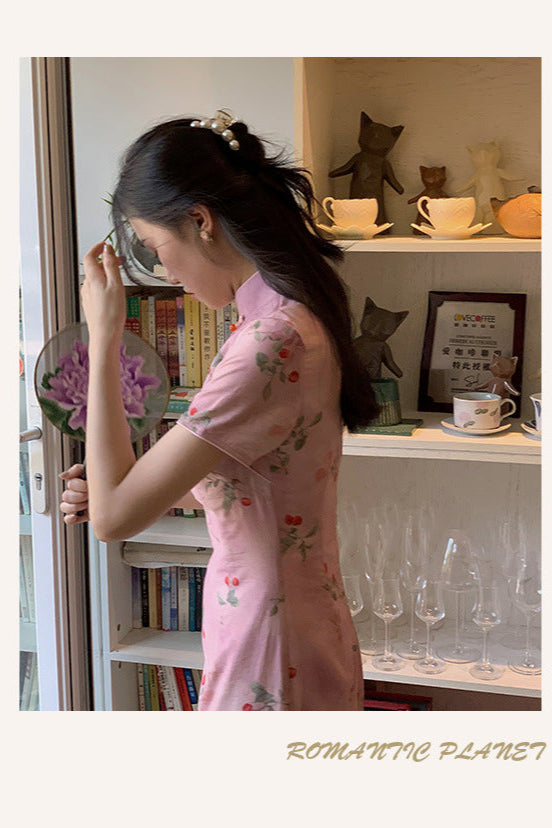 Elegant Pink Cherry Blossom Cheongsam Dress with Delicate Button Detailing