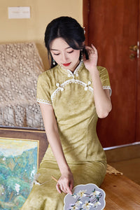 Lemon-Yellow Modern Qipao Midi | Short Sleeves, Mandarin Neck with Diagonal Beaded Frogs
