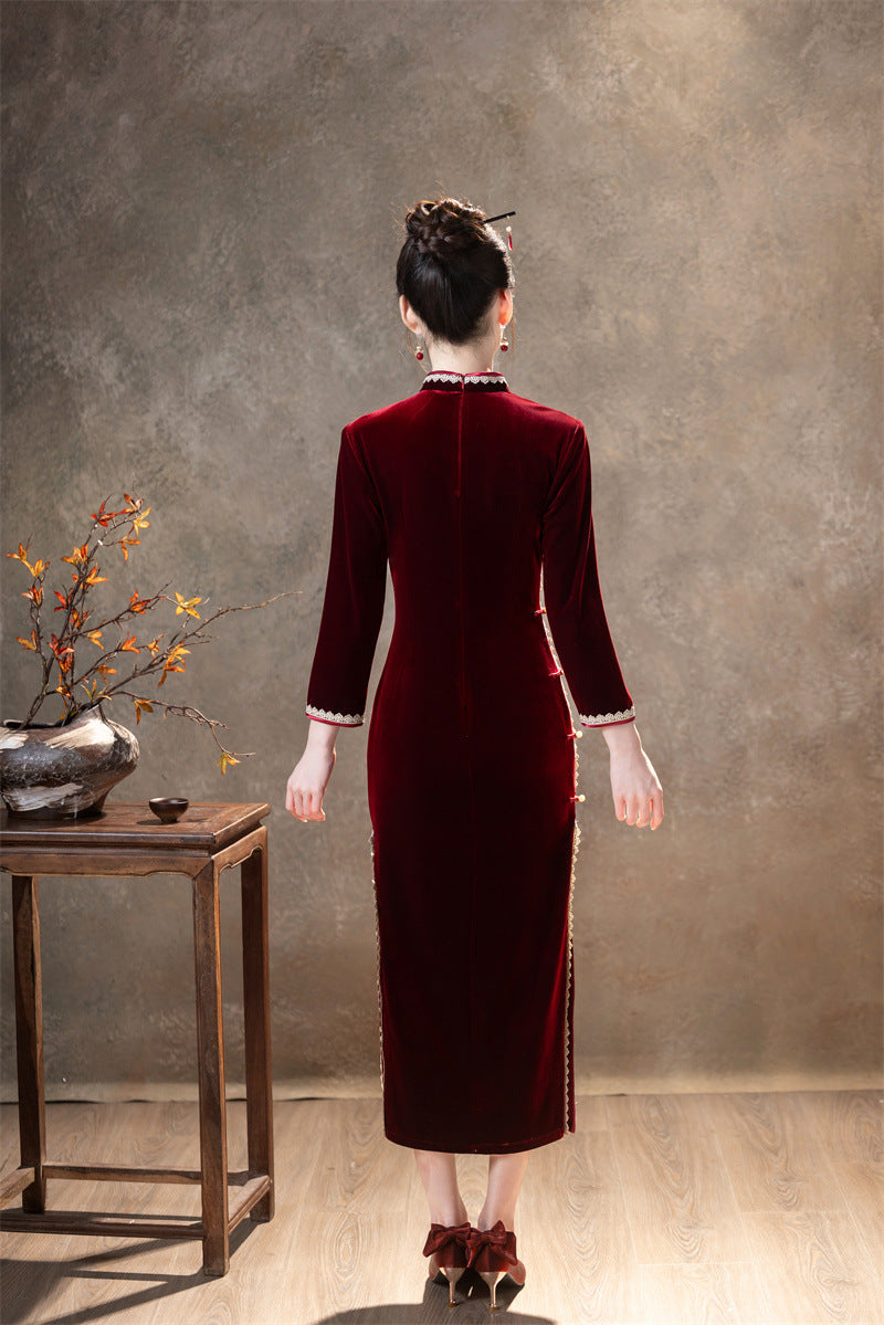 Red Velvet Lace Long Sleeve Qipao Dress | Slim Mandarin Maxi