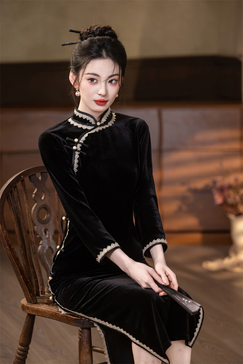 Red Velvet Lace Long Sleeve Qipao Dress | Slim Mandarin Maxi