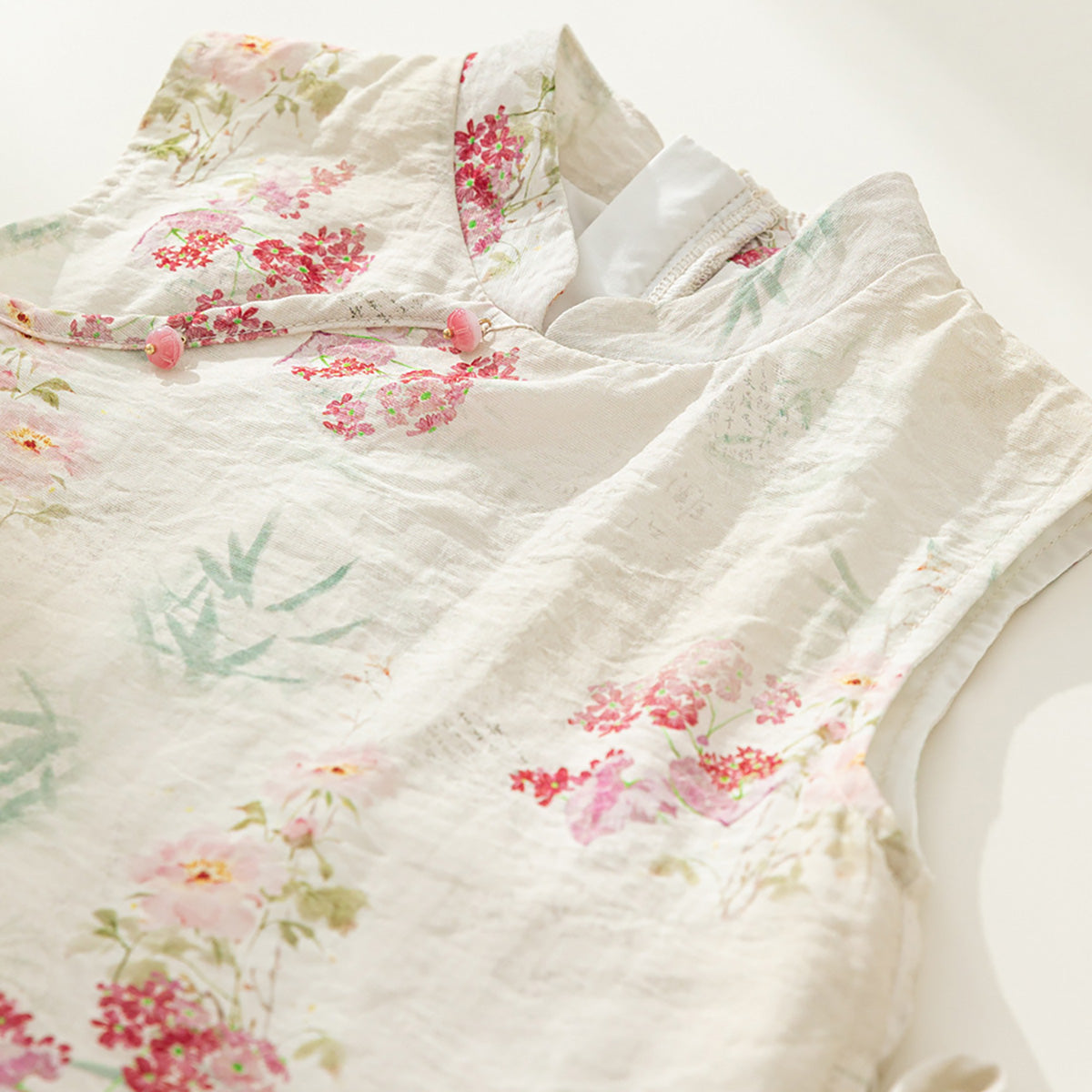 米色、绿色、粉色碎花女童汉服