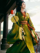 Elegant Green Hanfu Dress with Golden Details for Traditional Occasions