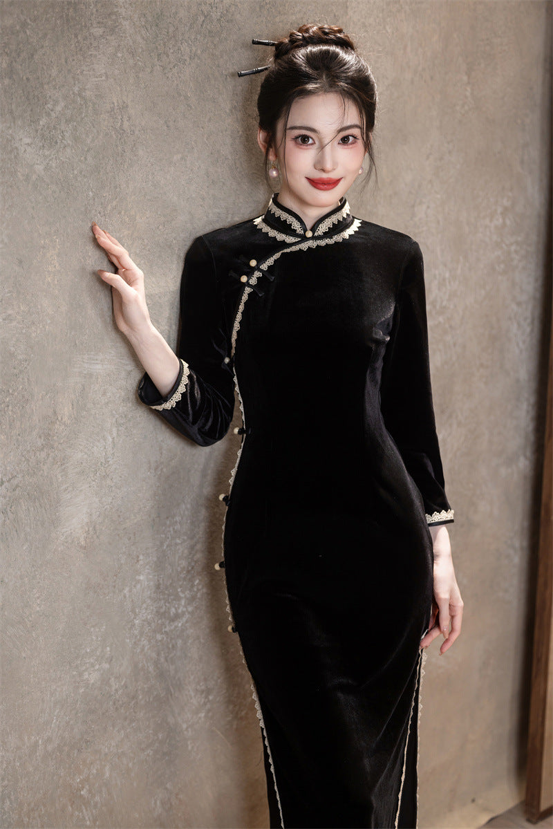 Red Velvet Lace Long Sleeve Qipao Dress | Slim Mandarin Maxi
