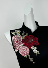 Elegant Black Embroidered Mudan Cheongsam | Vintage Sleeveless Slim Long Dress