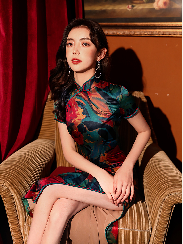 Floral Velvet Cheongsam Dress with Side Slit