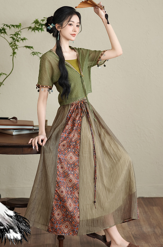 Bohemian Green Sheer Maxi Dress with Ethnic Patterns