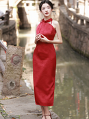 Elegant Halter-Style Red Cheongsam with Floral Jacquard