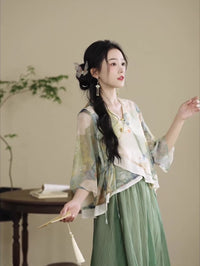 New Chinese Style Two-Piece Set with Flowing Green Skirt