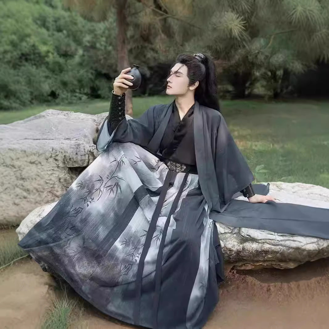 Elegant Traditional Hanfu Outfit with Bamboo Print Skirt and Black Robe