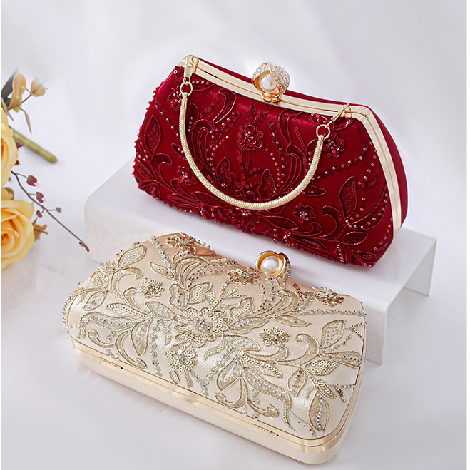 Luxury Red Embroidered Evening Handbag with Pearl Clasp and Detachable Chain