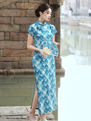 Elegant Blue Cheongsam with Floral Pattern and Mandarin Collar