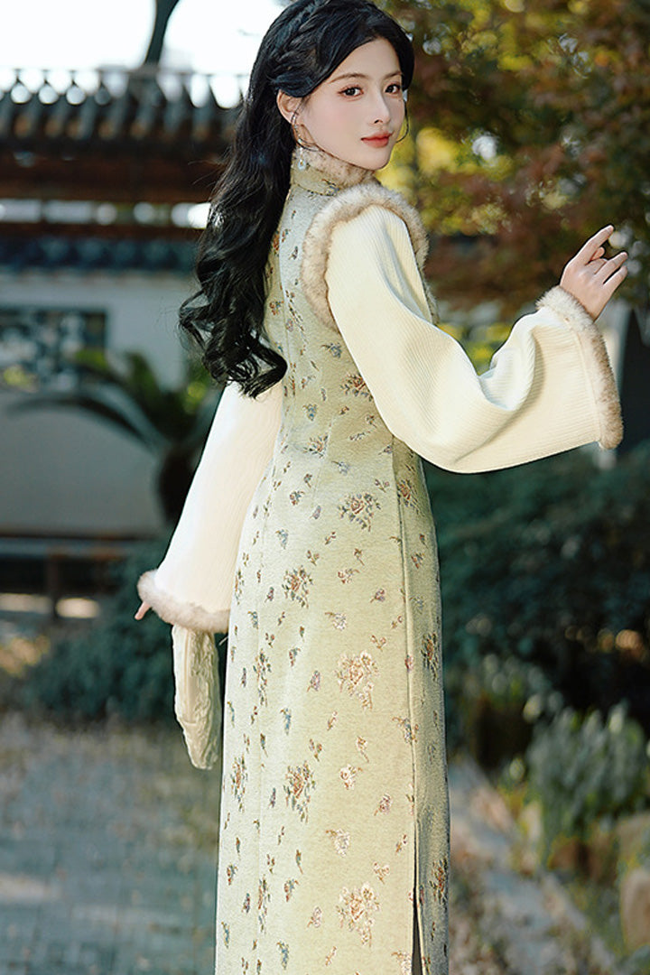 Light Green Daily Plush Vintage Qipao for Winter | Elegant Warmth Long Dress