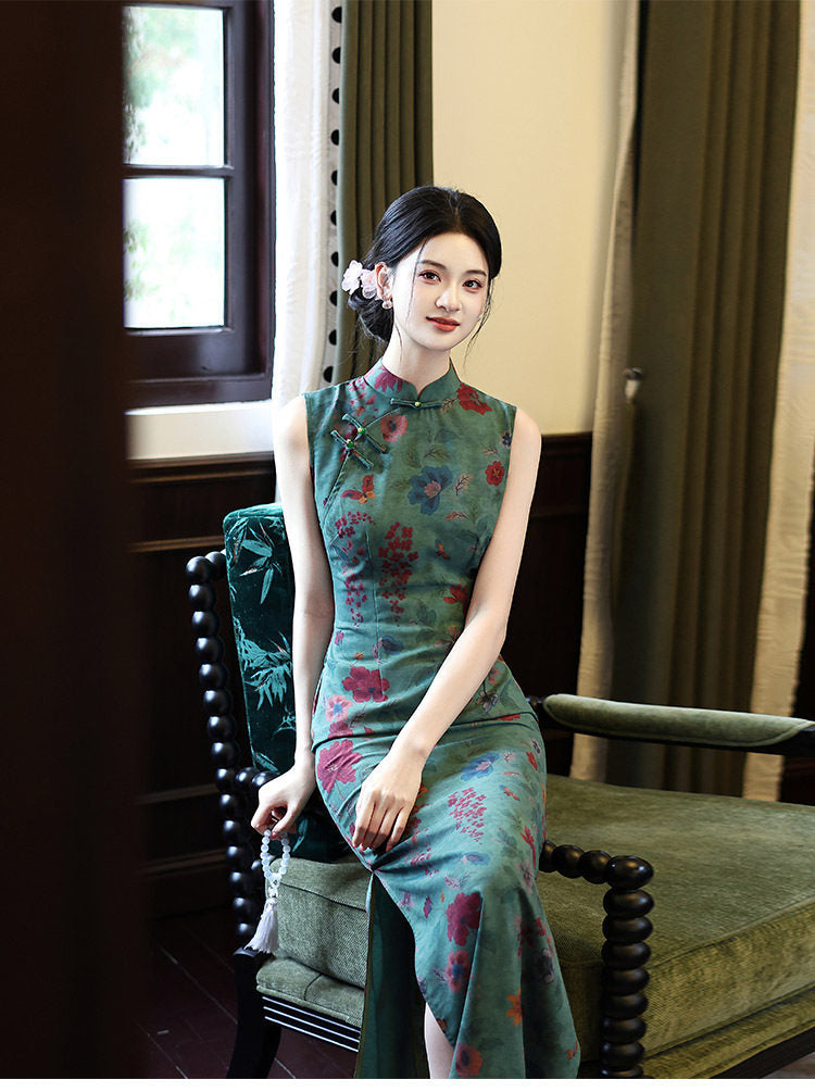 Green Floral Sleeveless Mandarin Collar Slim Qipao Dress
