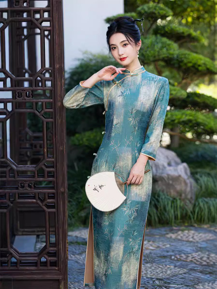 Elegant Chinese Bamboo Embroidered Hanfu Qipao Dress – Timeless Oriental Charm