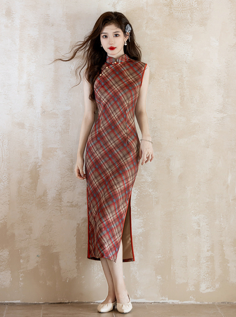 Plaid Cheongsam Dress With Elegant High-Slit Design