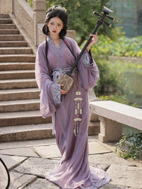 Elegant Flowing Hanfu Dress with Traditional Design for Women