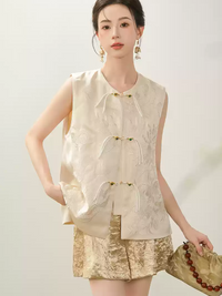 Elegant Embroidered Sleeveless Top nd Shorts with Floral Design