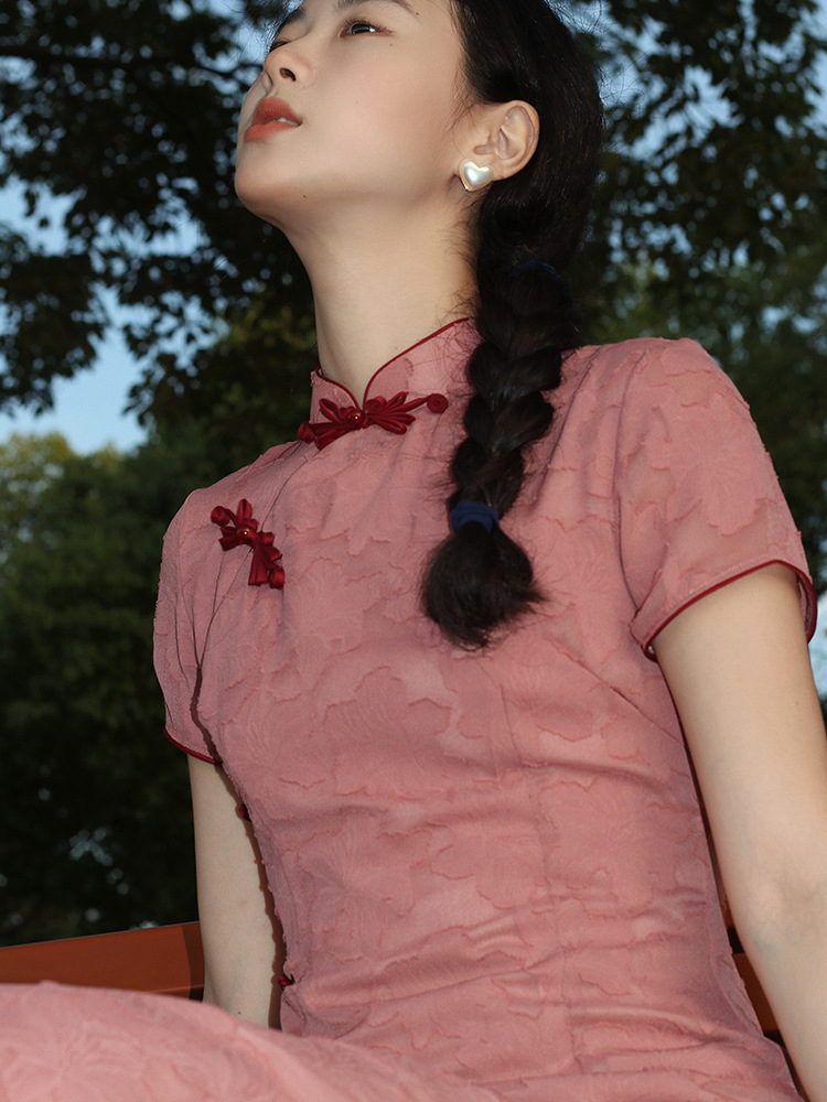 Elegant Pink Floral Cheongsam Dress