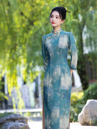 Elegant Chinese Bamboo Embroidered Hanfu Qipao Dress – Timeless Oriental Charm