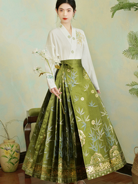 Elegant Bamboo Embroidered Hanfu Mamianqun Set for Women