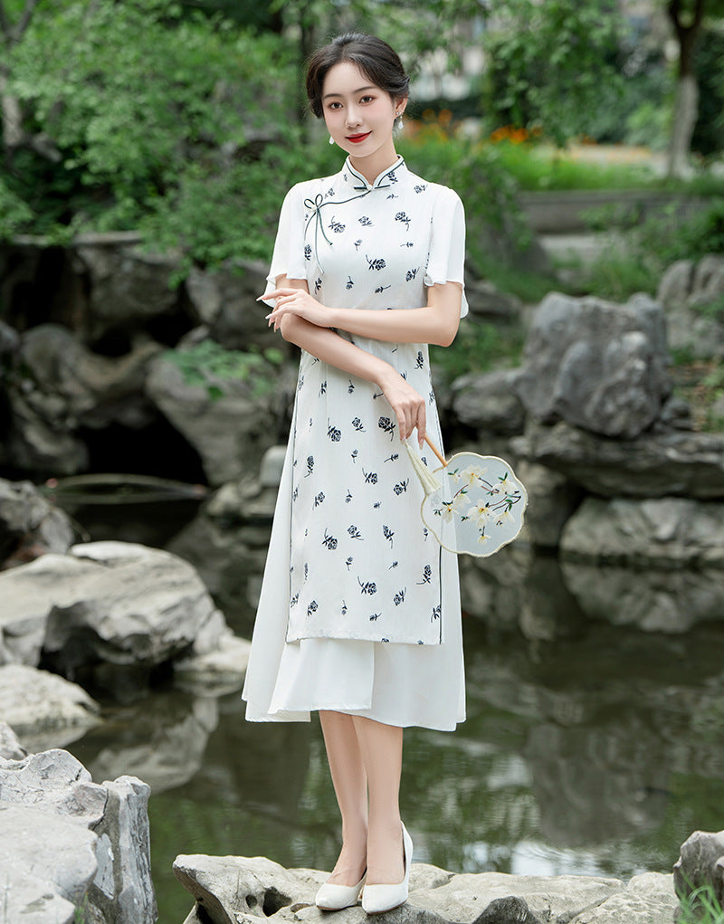 Elegant Floral Print Chinese Style Dress with Short Sleeves and Flowing Hemline