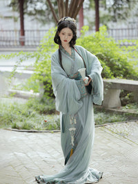 Elegant Flowing Hanfu Dress with Traditional Design for Women